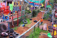 1-unique_children_playground_00.jpg