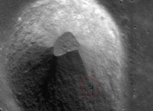 2-1-1_moon.jpg