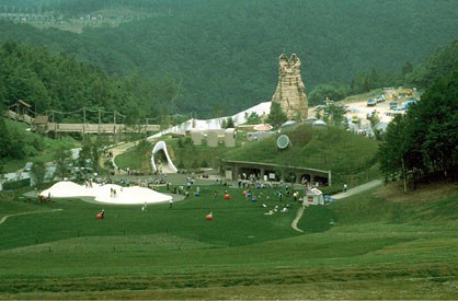 2-1-unique_children_playground_12.jpg