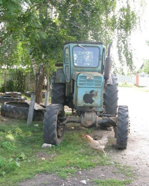apple-tractor-480x600.jpg
