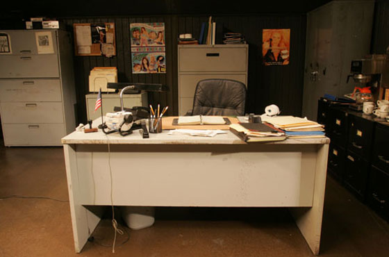 bada-desk.jpg