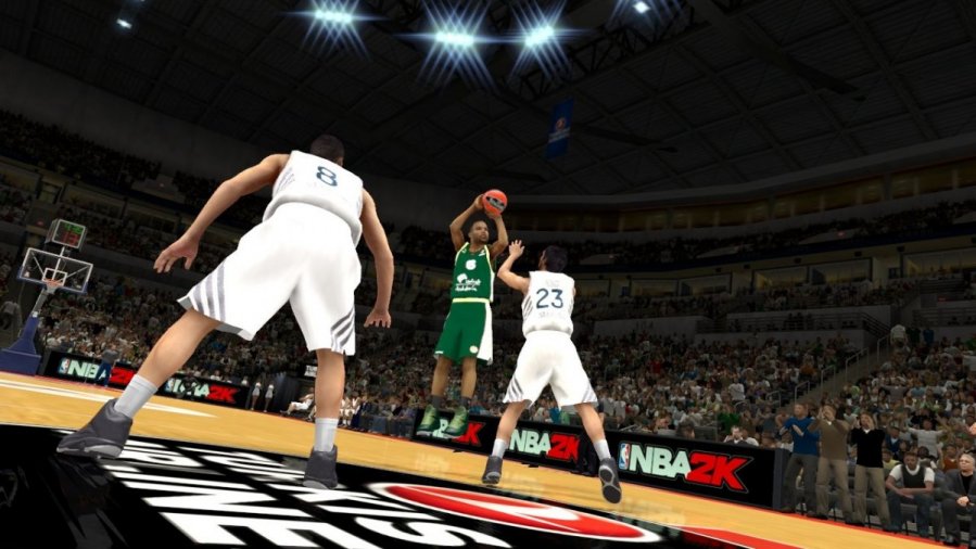 eurolygos-komandos-zengia-i-populiaruji-videozaidima-nba-2k14-61758745.jpg