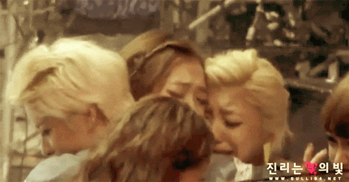 tumblr_lkf7myCkzd1qjx0c2o1_500.gif