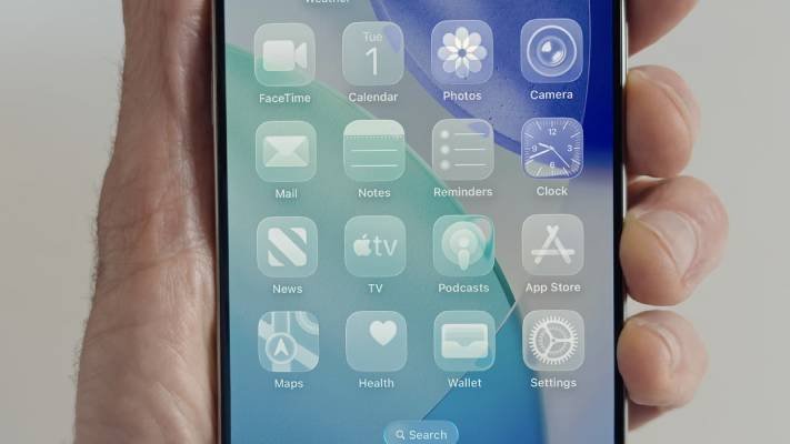 Daugiau informacijos apie "Apple pristatė naują programinės įrangos dizainą „Liquid Glass“"