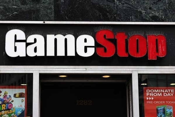 Daugiau informacijos apie "GameStop keičia kryptį: ateitis - ne žaidimuose, o kolekcinėse kortelėse"